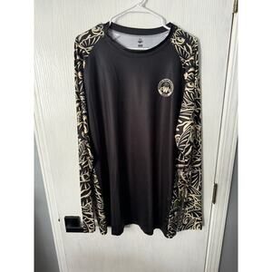 Winking clam outfitters 2XL fishing shirt